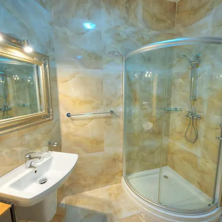 Spacious Seafront 3Bedrooms, Sea View Balcony Gotax-1 Ta Xbiex Exterior photo