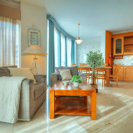 Spacious Seafront 3Bedrooms, Sea View Balcony Gotax-1 Ta Xbiex Exterior photo