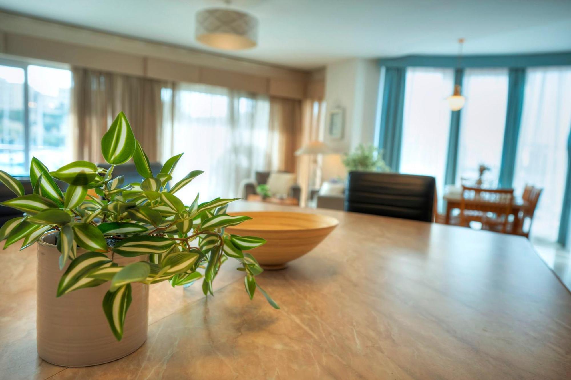Spacious Seafront 3bedrooms, Sea View Balcony Gotax-1 * Ta Xbiex